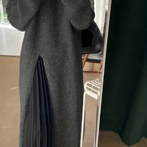 TEMU 플러스 사이즈 - 새로운 가을/겨울 단색 라운드넥 긴팔 드레스, 옆트임, 다재다능하고 젊음 넘치는 한국 스타일의 미디엄 레인지 디자인.|가을원피스|드레스|빅사이즈