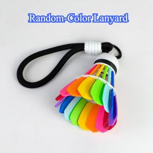 TEMU 생생한 8가지 색상의 깃털이 돋보이는 3D 프린팅 배드민턴 장식 피규어입니다. 배드민턴을 사랑하는 사람들을 위한 완벽한 선물입니다. 아크릴 이름표가 포함되어 있으며 튼튼한 받침대가 함께 제공되며, 사랑스러운 배드민턴 로고와 함께 완벽하게 완성됩니다.