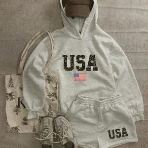 TEMU 여성용 2피스 캐주얼 세트. 루즈핏 반팔 후드티와 미국 국기 디자인의 반바지로 구성되어 있으며 봄, 가을, 겨울에 적합하며 야외 활동에 완벽합니다.|반바지