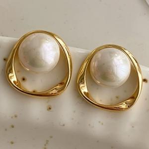 TEMU 정교한 기하학적 원 모양의 독특한 모조 진주 귀걸이. 여성 결혼식 연회 및 캐주얼 파티에 완벽합니다.