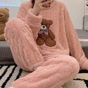 TEMU 두꺼운 벨벳으로 추가된 자수 곰 코랄 벨벳 파자마