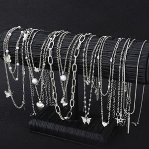 TEMU 14피스 스타일리시한 우아한 별 달 하트 나비 펜던트 체인 삼중 레이어 멀티스타일 목걸이 세트, 데일리 웨어, 출퇴근, 축제, 크리스마스, 발렌타인데이, 어머니날을 위한 완벽한 선물