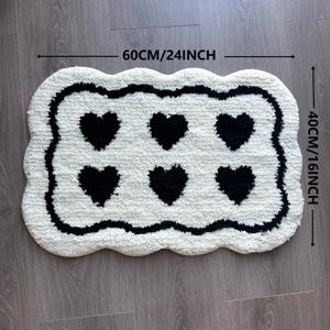 TEMU 하트 모양 미끄럼 방지 욕실 러그, 부드러운 마이크로화이버 흡수 매트와 TPR 백킹, 세탁기 사용 가능, 검정 & 흰색 하트 디자인, 소형 사이즈, 욕실, 주방 및 현관에 완벽