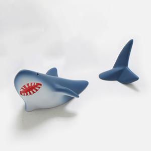 TEMU 2개 할로윈 & 크리스마스 상어 냉장고 자석 세트 | 재미있는 3D 상어 머리 & 꼬리 디자인 - 냉장고, 책상 & 커피 머신을 위한 재미있는 주방 & 사무실 장식 - 레진 소재