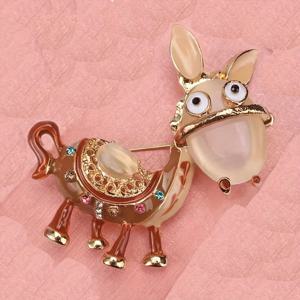 TEMU 귀여운 염소가 특징인 트렌디한 동물 브로치. 당신의 의상에 창의적인 터치를 더할 수 있습니다.