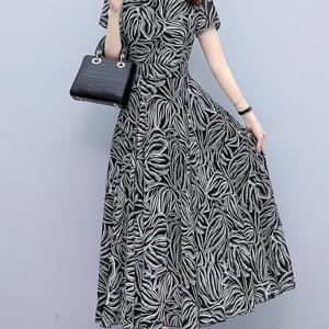 TEMU 여성용 레트로 V넥 A라인 미디 드레스, 강렬한 검은색과 흰색 꽃무늬 프린트, 모든 계절을 위한 캐주얼 단색 반팔 펜슬 드레스, 편안한 핏 드레스|V넥 드레스 디자인|꽃무늬 프린트 드레스