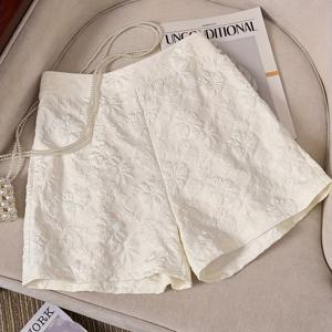 TEMU 여성용 스타일리시하고 우아한 바캉스 스타일 반바지, 출퇴근 및 캐주얼 외출복으로 적합.