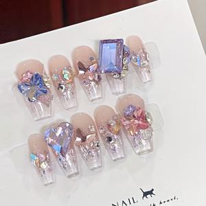 TEMU 나비와 반짝이는 디자인의 핸드메이드 인조 손톱 10개 세트. 투명하고 긴 핑크 네일 장식으로 완벽합니다.