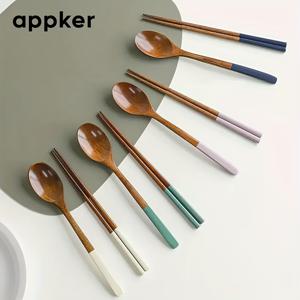 TEMU 4개입 일본 스타일 나무 수프 스푼 세트 – 밝은 색상의 손잡이 특징 – 튼튼한 주방 및 식당용, 가정 및 레스토랑용 – 필수 장식용 식기 – 라멘, 수프 및 스톡을 위한 내열 스푼