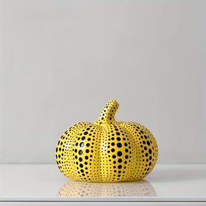 TEMU 폴카 도트 레진 호박 조각상 장식 - 수제 작품, 순수 수동 컬러링으로 제작된 세련된 예술적인 홈 액세서리. 이 생생한 노란색과 검은색 테이블 상자는 내구성이 뛰어난 레진 홈 데코 아이템입니다.