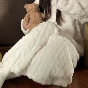 TEMU 가을 겨울용 두꺼운 플리스 안감 여성 파자마, 코랄 컬러 롱 로브, 아웃도어 캐주얼 홈웨어, 홈 라운지웨어, 아웃도어 로브웨어, 롱 슬립 로브, 플리스 안감 로브, 솔리드 컬러 디자인, 코랄 컬러 의류, 고탄력 소재, 세탁기 사용 가능, 추운 날씨 잠옷, 성인 여성 라운지웨어