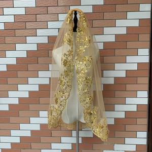 TEMU 단단하고 스타일리시한 신부 헤어 장식. 금색 스팽글 레이스 베일과 빗이 특징이며, 파티 및 이브닝 이벤트에 완벽합니다.