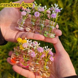 TEMU 4개 세트 야광 유리 미니 꽃병, 인조 꽃이 달린 차량용 센터 콘솔 장식품, 창의적인 데스크탑 장식품, 거실 및 침실용 혼합 장식 (다양한 스타일 포함).