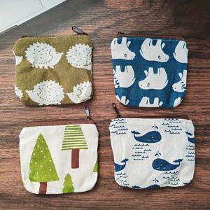 TEMU 4개 세트 귀여운 카툰 동물 & 자연 코인 파우치 - 곰, 양, 북극곰 & 나무 디자인 레트로 지퍼 미니 지갑, 연회색 배경, 일상용 완벽한 캐릭터 지갑, 키 액세서리, 유쾌한 소품, 민족 스타일 패브릭, 여행 필수품, 핸드워시 가능, 컴팩트 가방, 패션 애호가를 위한 포켓