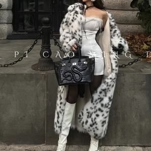 TEMU 여성용 레오팅 패턴 가죽 코트, 페이크 퍼 안감 두꺼운 루즈핏 긴 코트 - 겨울 트렌디 자켓, 세련된 퍼 안감, 고품질 마감, 피스, 패션 포워드 아우터웨어
