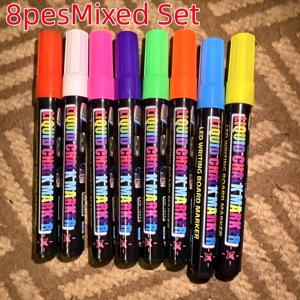 TEMU 빛 보드 광고용 특수 마커 8개입. 손쉬운 필기, 지울 수 있는, 야광 기능이 있는 납작한 팁 특징. 칠판 낙서에 적합.