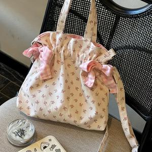 TEMU 조절 가능한 스트랩과 리본 디테일이 있는 시크한 플로럴 캔버스 토트백 1개 - 여성용 대용량 캐주얼 숄더백, 꽃무늬 프린트, 끈으로 닫는 가벼우면서 내구성 있는 봄/여름 필수품, 캐주얼 외출용 | 플로랄 프린트 토트백 | 캔버스 소재, 플로럴 프린트 백|스트링백팩