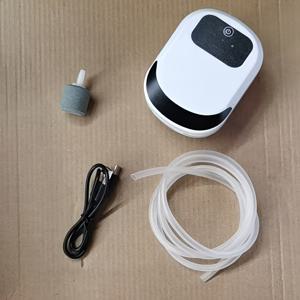 TEMU 수족관 산소 펌프는 초저소음이며, 긴 배터리 수명, 조절 가능한 산소 출력, USB 충전 기능이 있는 배터리 수준 표시등을 특징으로 합니다. 이 스마트 수족관 산소 펌프는 조절 가능한 공기 흐름과 배터리 표시기를 제공합니다.