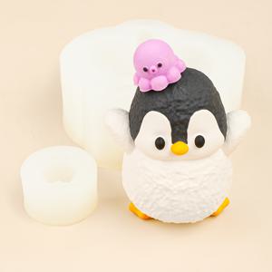 TEMU 2개 대형 펭귄 + 작은 문어 실리콘 몰드 DIY 공예용, 캔들, 비누, 석고 피규어 및 생일 장식 - 크리스마스, 추수감사절, 할로윈 등에 적합
