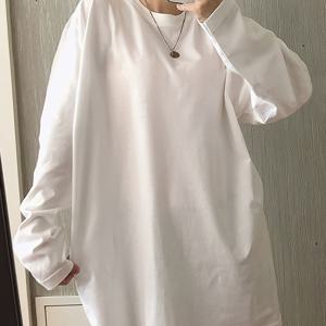 TEMU 여성용 오버사이즈 티셔츠 Y2K 오버사이즈 티셔츠 - 오버사이즈 T라인 핏 오버사이즈 길이 (허벅지 중간) 긴팔 라운드넥 화이트 캐주얼 레이어링 탑 - 올시즌 레이어링 아이템 (세탁기 사용 가능) 겨울용