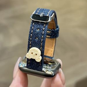 TEMU 조절 가능한 블루 데님 캔버스 iWatch Series 10 9 8 Ultra SE용 사랑스러운 곰돌이 참장식, 애플워치 46mm 42mm 38mm 40mm 41mm 44mm 45mm 49mm에 호환되는 세련된 내구성 있는 교체형 밴드