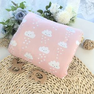 TEMU 아기 수유 베개 - 부드럽고 편안한 모유 수유 지원 베개, 에르고노믹 디자인과 구름 패턴, 신생아용 이상적, 유모 수유 베개, 편안한 아기 지지대, 내구성 있는 베이비 베개, 수유/젖꼭지 베개