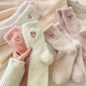 TEMU 5켤레 공주풍 플러시 미드 카프 양말 | 하트와 리본 디자인, 편안하고 통기성 좋음, , 아내, 어머니를 위한 겨울 선물로 이상적