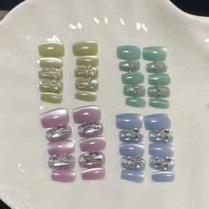 TEMU 40개 네일 아트 스튜디오 4색 혼합 네일 아트 스티커, 블루, 그린, 퍼플, 핑크, 광택 마감, 짧은 길이, 사각형 모양, 그라데이션 패턴, 혼합 색상 시스템, 네일 아트 용품, 매니큐어, 수제 네일팁 짧은, 네일팁 화려, 귀여운 네일팁, 네일팁 여름, 짧은네일팁