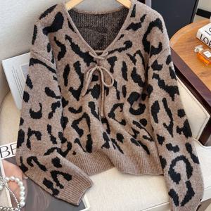 TEMU 여성용 빈티지 스타일의 넉넉한 핏 컬러 블록 프린트 V넥 긴팔 풀오버의 독특한 디자인