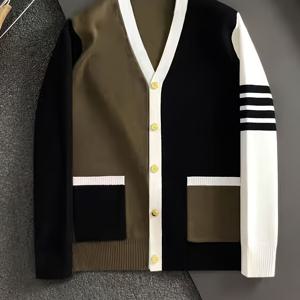 TEMU 남성용 우아하고 대비되는 V넥 가디건 - 골드 톤 버튼이 있는 신축성 있는 니트 스웨터, 포멀 및 캐주얼 의상에 적합한 올 시즌 레이어링 재킷