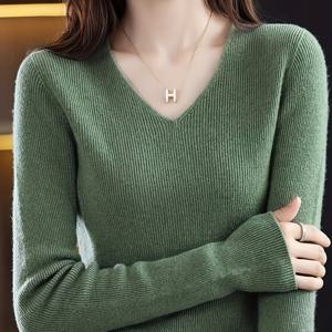 TEMU 여성용 새로운 단색 슬림핏 V넥 스웨터, 가을/겨울 레이어링에 완벽, 스타일리시하고 패셔너블한 탑.