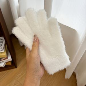 TEMU 여성용 터치스크린 겨울 장갑 - 기모 안감, 따뜻하고 방풍 기능, 사이클링, 스마트폰, 하이킹에 적합 - 베이지, 핑크, 흰색, 검은색, 회색 색상으로 제공 - 출퇴근, 스키, 라이딩에 이상적 - 손세탁만 가능