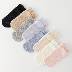 TEMU 랜덤 색상 4켤레 가을/겨울 실내 미끄럼 방지 요가 양말 트램폴린 양말 두꺼운 산호 양털 바닥 양말, 여성용 실내 양말, 여성용 두꺼운 양말, 남성용 두꺼운 양말, 두꺼운