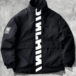 TEMU 남성용 스탠드 칼라 캐주얼 재킷 | 대용량 포켓과 팔 레터 패치가 있는 패셔너블한 알파벳 프린트, 지퍼 클로저, 안감, 야외 활동 및 전천후 사용에 적합