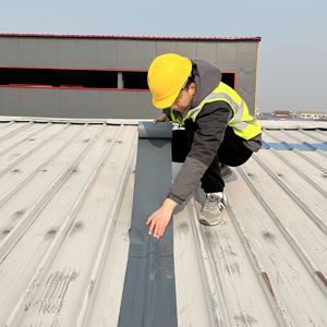 TEMU 3.94인치 폭, 393.7인치 길이 PVC 방수 테이프 - 금속 표면, 타일 등에 적합한 내구성 접착제 | 밀봉 및 누수 수리에 이상적인 선택 | 오래 지속되는 지붕 수리 테이프 | 강력한 접착력 PVC