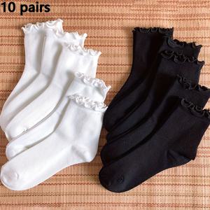 TEMU 10켤레 여성용 우아한 러플 레이스 트림 미드-카프 양말 - 부드럽고 통기성이 좋은 따뜻한 겨울 및 데일리 캐주얼 타이츠, 블랙 & 화이트, 올 시즌 편안함, 세탁기 사용 가능, 레이스 트림 양말, 시즌 패션, 스타일리시 타이츠, 편안한 착용감, 패션 애호가