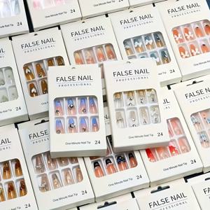 TEMU 네일 아트 96개 랜덤 발송, 짧은 네일 아트, 중간-긴 네일 아트, 긴 네일 아트, 멀티 컬러 네일 아트, Y2K 고딕 네일 아트, 프렌치 네일 아트, 다양한 스타일의 네일 아트 랜덤 발송, 2000가지 스타일의 네일 아트 랜덤 발송
