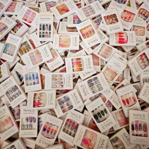 TEMU 96개 랜덤 네일 아트 세트: 숏, 미디엄, 롱 네일, 멀티컬러 Y2K 고딕 & 프렌치 스타일, 2000가지 랜덤 디자인