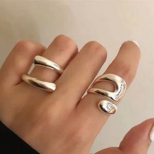 TEMU 추상 디자인의 두꺼운 반지 2개 세트, 남녀 공용 조절 가능한 오픈 밴드, 여성 스타일