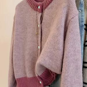 TEMU 여성 가을/겨울 라운드넥 가디건, 젊고 다재다능한 컬러 블록 니트웨어로 따뜻하고 스타일리시하며 고품질이며, 사무실 통근, 일상 외출 및 홈 릴렉스에 필수적입니다.