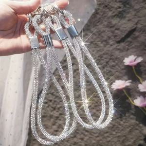 TEMU [4개 세트] 럭셔리 반짝이는 실버 풀 라인스톤 폰 랜야드, 폰 체인 라인스톤 펜던트 풀 라이트 럭셔리 랜야드, 패션 손목 스트랩, 야외·파티·사무실·연회용