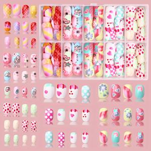 TEMU 귀여운 만화 캐릭터와 줄무늬 패턴이 있는 120개 컬러풀 카툰 스퀘어 패치 네일 선물 상자, 젤리 젤과 네일 파일 포함 - 캐주얼 드레스 및 여성용으로 훌륭한 선물