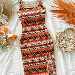 TEMU 여성용 우아한 스퀘어넥 바디콘 드레스, 사이드 슬릿 - 생기 넘치는 오렌지/화이트/블랙/레드 지그재그 패턴, 봄 여름 가을 캐주얼 & 비치 아웃팅용, 비침 방지 원단, 중간 신축성, 세탁기 사용 가능