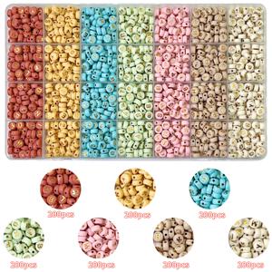 TEMU 1400개 28구 A-Z 라이트 컬러 시리즈 레드, 옐로우, 블루, 그린, 핑크, 베이지 골든 글자 플랫 라운드 아크릴 알파벳 비즈 루스 비즈 DIY 패션 팔찌 목걸이 공예 키트