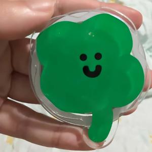 TEMU 한국어 인스 니시 귀여운 만화 행운의 풀 자석 휴대폰 홀더 (기타 액세서리 제외), 휴대폰 그립, 휴대폰 액세서리, 재미있는 스타일, 재미있는 액세서리, 내구성 있는 그립, 가벼운 홀더, 자석 그립, 휴대폰 스탠드, 애니메이션 팬, 청소년|그립톡