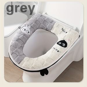 TEMU 귀여운 만화 자수가 있는 플러시 변기 시트 커버 - 두꺼운 단열 극세사, 지퍼 잠금, 부드럽고 따뜻한 욕실 시트 쿠션 (가정용), 전기 불필요, 변기 시트 쿠션, 재미있는 디자인, 튼튼한 원단|변기부속품|변기커버