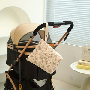 TEMU 1개 플로럴 기저귀 가방 - 스냅 잠금, 부드러운 쉘 디자인 & 엄마 & 아빠를 위한 포켓이 있는 가벼운 기저귀 보관 정리함, 세탁기 사용 가능, 혼합 색상, 여행 및 일상 사용에 적합, 기저귀 가방, 여행용 기저귀 가방, 재미있는 디자인