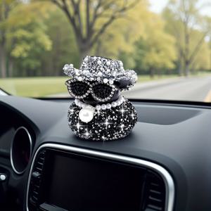 TEMU 검은 고무 오리 장식이 특징인 유머러스한 대시보드 장식품. 사무실 선물 또는 스타일리시한 차량 액세서리로 완벽합니다.