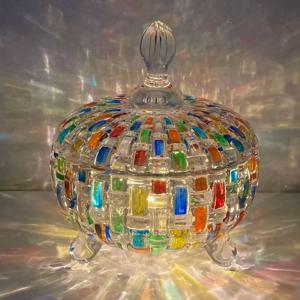 TEMU 4색상 빈티지 유리 캔디 항아리, 거실 커피 테이블에 적합한 예술적 장식품, 하트 모양의 캔디 용기, 주방 보관 및 스낵 정리에 완벽, 집, 사무실 또는 방 장식을 위한 이상적인 선물, 홈 데코용 유리 화병, 꽃을 위한 유리 화병, 대형 유리 화병, 유리 꽃, 테이블/중간용 캔디 디스펜서/기계, 하트 모양 유리 항아리, 차 정리용