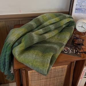 TEMU 여성용 플러시 컬러블록 스카프 숄 - 녹색 & 노란 줄무늬, 캐주얼 외출 및 휴일 행사용 부드럽고 따뜻한 방풍 겨울 액세서리, 우아하고 다재다능한 랩